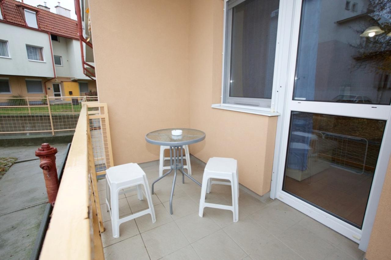 Zoli Apartmanok-Anita Koelcsey 34-36 Hajduszoboszlo Ngoại thất bức ảnh